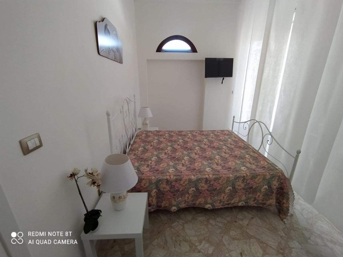 Via Marzano 67 Hotel Porto Cesareo Esterno foto